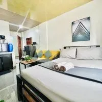 Complete Amenities Cozy Studio with Balcony, hôtel à Naga