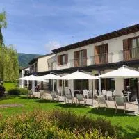 Hotel Canova Sport & Relax, hotel din Cavaso del Tomba