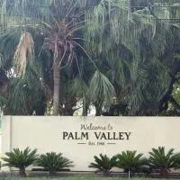 Palm Valley Country Club Getaway, hotel i Harlingen