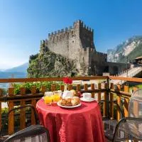 Hotel Antica Croce - Gardaslowemotion, hotel u gradu Teno