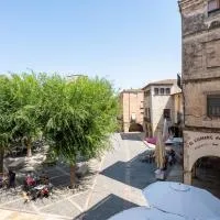 Hauzify I Apartaments La Plaça, hotel en Montblanc