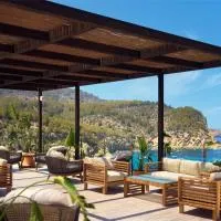 Cala San Miguel Ibiza Resort, Adults only, Curio Collection by Hilton, hotel u gradu 'Puerto de San Miguel'