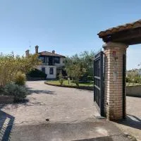 Attico in Villa Dona, hotel a Sacrofano