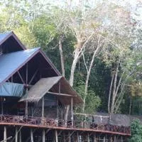 Borneo Natural Sukau Bilit Resort, hotell i Bilit