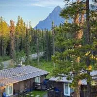 Sunwapta Falls Rocky Mountain Lodge, hotel di Sunwapta