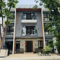 Townhouse Oak Kegama Residences, hotel in Cavite