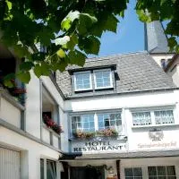 Hotel Springiersbacher-Hof, hotel u gradu Krev