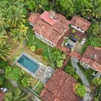 Sunny's Garden Hotel, hotel a Ambalangoda