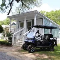 Finest Cottage In Ocean Springs Golf Cart Included, hotel in Ocean Springs