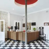 Hotel Hoeker Hof, хотел в Гревен