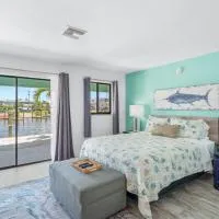 Off the Charts Inn, hotel sa Saint James City