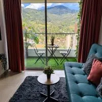 Apartamento con vista a la montaña, piscina y gym, hotel v destinácii Sabaneta
