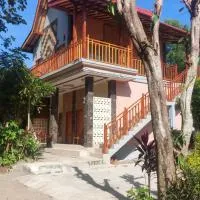Pandan Arum Surfing, hotell i Pulau Lutung