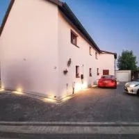 Naturblick Apartment - Modernes 3-Zimmer mit Privatparkplatz, hotel in Neustadt bei Coburg
