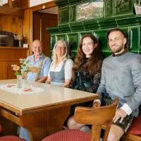Gasthof Speneder, hotel em Altpölla