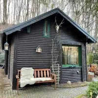 Hood in Wood, hotel em Bermel