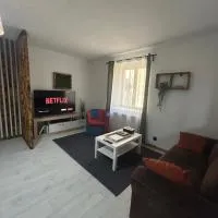 Maison 4 personnes, TV connectée, Hotel in Joinville