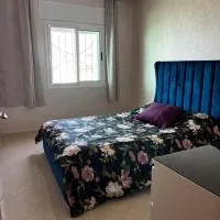 Martil Beach & Lake Appartement Premium, hotel en Martil