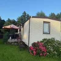 Srebrna Riwiera Kadyny Domek 6 osobowy na działce, hotel a Kadyny
