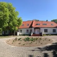 Dom w Puszczy Noteckiej, hotel v destinaci Mierzyn