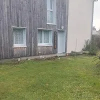 La Cantine Logement au calme proche bord de Loire, hotell i Decize