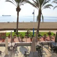 Apartamentos El Galán II、カルボネラスのホテル