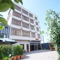 Hotel 725, hotel em Batumi