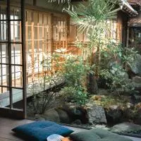 自去来, hotel em Hayashima