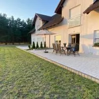 Lasy Jeziora, Cisza i Spokój, Grzybki i Rybki, Dom 180m2 w Swornegacie nad jeziorem Karsińskim, hôtel à Swornegacie