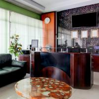 OYO 94697 Hotel Amanah Sejahtera, hotel near Adisumarmo Airport - SOC, Solo