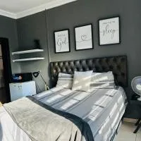 Enawe Lodge, hotelli kohteessa Bronkhorstspruit