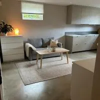 Apartment in central Mölnlycke!, hotel u gradu Mölnlycke