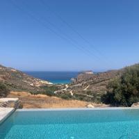 Stunning Two-Room Bungalow Milos Greece Panorama Sunset Infinity Pool AC, hotel a K&aacute;stron