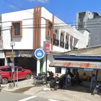Guesthouse Cempaka, ξενοδοχείο σε Sibengkok