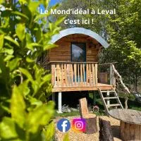 La roulotte Le Mond'idéal à Leval, hotel Levalban