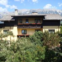 Pension Friedl, hotel in Amras, Innsbruck