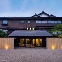 Momoyama Onsen Tsukimikan, hotel a Kyoto