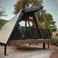 Camping Lobo Camp, hotel v destinácii Boca de Huérgano