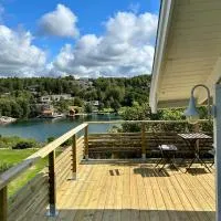 SeaSide, hotel em Hjälteby