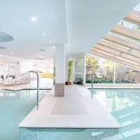 Hotel Alpine Mugon, khách sạn ở Vason