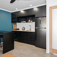 Studio Four, hotel near Bundaberg Airport - BDB, Bundaberg