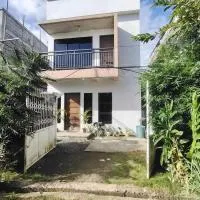 Yannas transient house, hotel di Roxas City