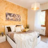 Como Lake - Balcony, Private Parking, 2 Bathrooms, hotel a Cernobbio