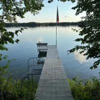 Restful Retreat on the Lake - Natural and Peaceful, hotel en Battle Lake
