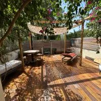 Cascais - Villa at Guincho Beach, hotel din Charneca