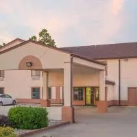 Super 8 by Wyndham Vincennes, hotel v mestu Vincennes