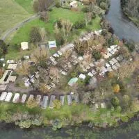 Breakaway Twin Rivers Caravan Park, Hotel in Acheron