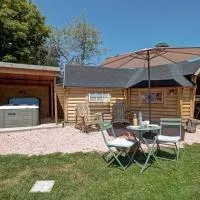 Les Cabanes du Grand Nord, hotel u gradu Pradines