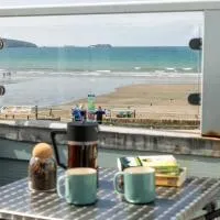 Rwts-rooms and resto, hotel v destinaci Broad Haven