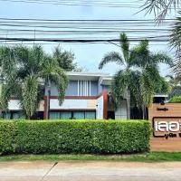 Le Park 23 Boutique Resort, hotel u gradu 'Roi Et'